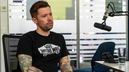 Bild: Peter Müller
Fotograf Johnny Diamond aus Regensburg zu Gast im Podcast-Studio der Oberpfalz-Medien.