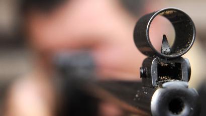 Symbolbild: Ingo Wagner/dpa
Aktuelles aus dem Schützengau Sulzbach-Rosenberg war Thema der Schützenmeistertagung in Seugast. Dazu gehörten die Termine der Landesmeisterschaften für Luftdruckwaffen in Pfreimd.