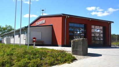 Bild: jr
9000 ehrenamtliche Arbeitsstunden flossen in den Bau des neuen Gerätehauses der Feuerwehr Pleußen ein.