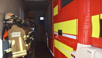 Bild: bö
Die Feuerwehr Ebermannsdorf soll ein neues Gerätehaus bekommen. Doch unklar ist immer noch, wo es denn hinkommen soll.
