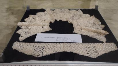 Bild: wel
Spitzen aus verschiedenen Jahrhunderten und unterschiedlichen Ländern kann man bei der Ausstellung im CeBB, im Zächhaus, im Klöppeltrafo und im Museum in Stadlern besichtigen.