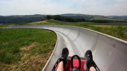 Symbolbild: Thomas Frey/dpa
Die alte Sommerrodelbahn am Ochsenkopf soll einem neuen Angebot weichen.