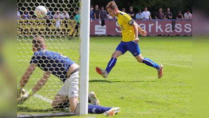 Bild: war
Das war das 1:0 für den SV Wildenreuth: Daniel Hofmann lochte ein.