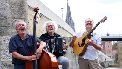 Bild: Johann &quot;Yankee&quot; Meier/exb
Das Trio Old Folks kommt von Regensburg nach Amberg.
