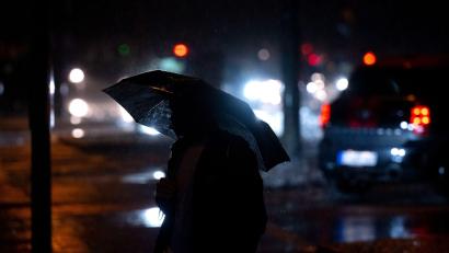 Bild: Sven Hoppe/dpa
Die Fachleute sagen: Sollte es derart viel regnen, sind Überflutungen wahrscheinlich.