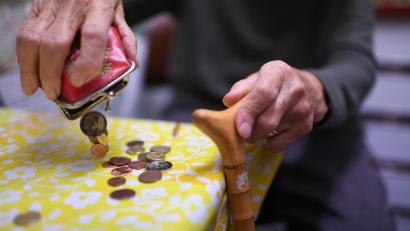 Bild: Felix Kästle/dpa
Ein Mann aus Marktredwitz soll Opfer eines Trickbetrügers geworden sein.