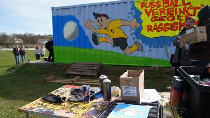 Archivbild: kaz
Der Jugendtreff Kastl hatte vor einigen Monaten zum Graffiti-Workshop eingeladen. Bei den Kursen geht es nicht nur um die richtigen Farben, sondern in der Regel auch um die rechtliche Seite.