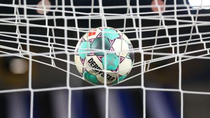 Bild: Friso Gentsch/dpa/Symbolbild
Der SSV Jahn Regensburg II will mit dem eigenen Nachwuchs möglichst hoch hinaus.