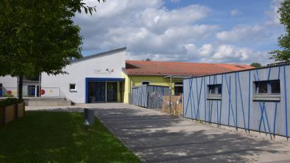 Bild: fla
Die Gemeinde übernimmt das Betriebskostendefizit der Kindertagesstätte, auch dem Haushaltsplan der Einrichtung für 2024 stimmt das Gremium zu.