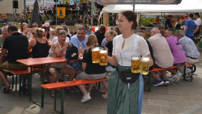Archivbild: kki
Alle Hände voll zu tun haben die Helfer der Vereine, damit am Pirkerfest am kommenden Sonntag wieder gefeiert werden kann.
