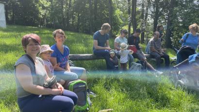 Bild: Kinderhaus Steinwaldzwerge/exb
Der Ausflug der Steinwaldzwerge führte in de Greifvogelpark Katharinenberg.