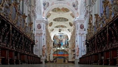 Archivbild: Norbert Grüner
Der Förderverein "Freunde der Basilika Waldsassen" blickte bei der Jahresversammlung zurück und schaute nach vorne. Zum nächsten Benefizkonzert im Juni wird ein besonderer Gast erwartet.