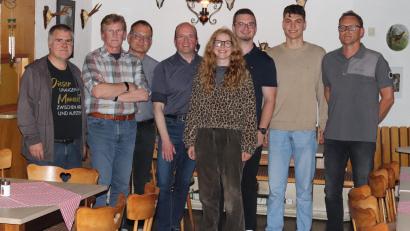 Bild: TTC Waldershof/exb
Neuwahlen beim TTC Waldershof: Im Bild von links Stefan Deubzer, Manfred Jost, Harald Andritzky, Alexander Raab, Jannika Zangmeister, Nicolai Bäumler, Hannes Andritzky, Roman Vavrinek.