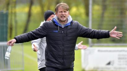 Archivbild: Hubert Ziegler
Unter der Regie von Trainer Kai Hempel startet Bayernligist DJK Gebenbach am Montag in die Vorbereitung auf die Saison 2024/25.