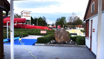 Bild: ll
Das Auerbacher Freibad bleibt vorerst bis einschließlich Dienstag, 25. Juni, geschlossen.