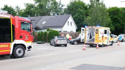 Bild: mab
Bei einem Unfall in der Böttgerstraße ist ein 17-jähriger Motorradfahrer verletzt worden. Die Skoda-Fahrerin erlitt einen Schock.