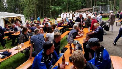 Bild: gz
Bei herrlichem Wetter feiert der OWV das Wildparkfest.