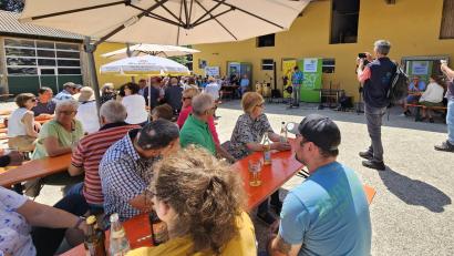 Bild: Bund Naturschutz/exb
Das Jubiläum "50 Jahre Bund Naturschutz m Landkreis Schwandorf" wurde auf dem Brunnerhof in Schwandorf gefeiert.