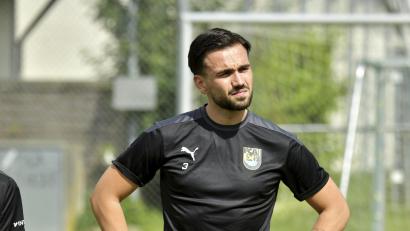 Archivbild: Hubert Ziegler
Kenan Muslimovic erzielte das Siegtor für den FC Amberg beim 2:1-Testspielerfolg in Bad Abbach.