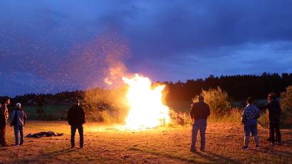 Bild: mfh
Die Luftsportgruppe Sulzbach-Rosenberg traf sich zu einem Sonnwendfeuer in Fichtelbrunn.