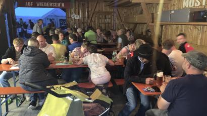 Bild: tok
Voll besetzte Mosterei beim Wein- und Zoiglfest