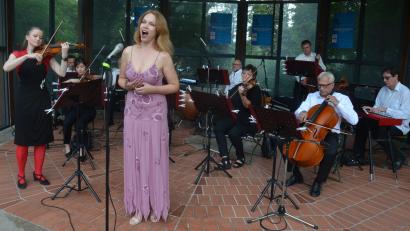 Bild: Kunz
Das Original Salonorchester Marienbad spielt bei den Weidener Sommerserenaden.