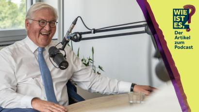 Bildmontage: gld/Gube
Gut gelaunt beim Interview: Frank-Walter Steinmeier im Podcast-Studio von Oberpfalz-Medien.