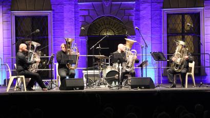 Bild: Vincent Ribes/exb
Vier der besten Tubisten Europas gemeinsam auf Tour.