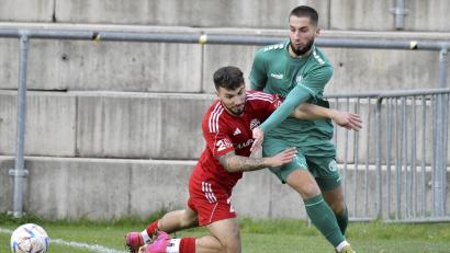 Archivbild: Hubert Ziegler
Emir Terakaj (rechts) wechselt von der DJK Gebenbach in die Regionalliga zu Türkgücü München.