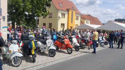 Archivbild: Gruppo Vespa Rio Nero/exb
In Schwarzenbach sind am 14. Juli wieder Vespas zu bewundern.
