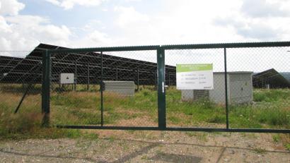 Bild: sei
Die Photovoltaikanlage am Deschenbühl wird mit einer Fläche von sechs Hektar erweitert.