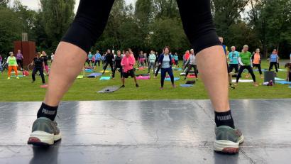 Bild: Heike Unger
"Fit in den Feierabend" heißt es momentan jeden Mittwochabend in Amberg beim ACC.