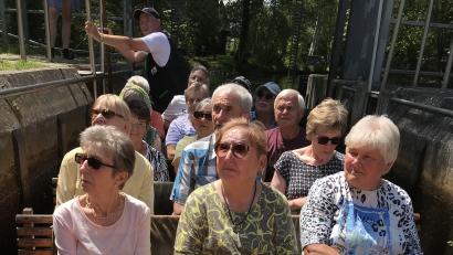 Bild: mma
Herrlich entspannend ist für die Teilnehmer am Gartler-Ausflug eine Kahnfahrt im Spreewald.