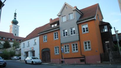 Bild: bjp
Dem "Quartier Reinwaldstraße" mit dem geplanten neuen Stadtplatz will die Stadt Pressath wieder mehr Aufmerksamkeit widmen.