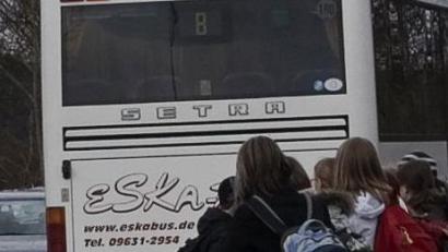 Symbolbild: tr
Probleme gibt es im Zusammenhang mit dem Schülertransport im Plößberger Gemeindeteil Schnackenhof zu lösen.