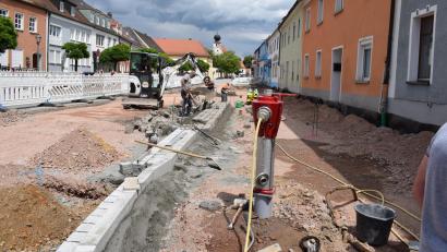 Bild: bnr
Nach den Arbeiten im Bereich Freyung/Hirtenstraße wechselt die Baustelle in den nördlichen Kreuzungsbereich.