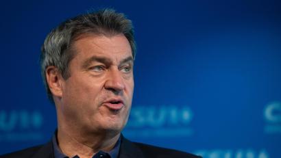 Bild: Sven Hoppe
Markus Söder, CSU-Vorsitzender und Ministerpräsident von Bayern bringt sich als Kanzlerkandidat ins Gespräch.