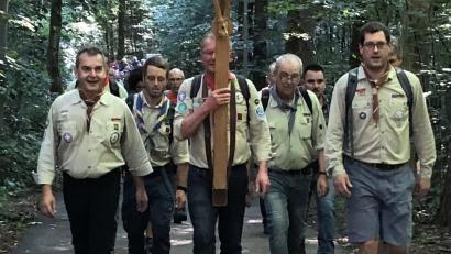 Bild: Martin Bergmann
Schnaittenbacher Fußwallfahrer ziehen zum Mariahilfberg in Amberg.