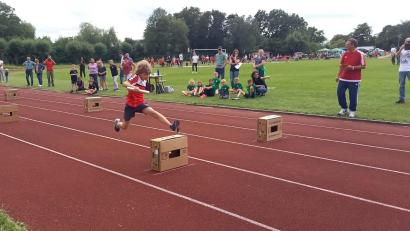 Bild: Schraml-Kithier /exb
2. Kreisschülerrunde Nord Oberpfalz - DJK Weiden Leichtathletik