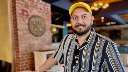 Bild: Gabi Schönberger
Simran Momy lebt in Nürnberg und ist Geschäftsführer des neuen Restaurants "Sangam" in der Altstadt von Weiden.