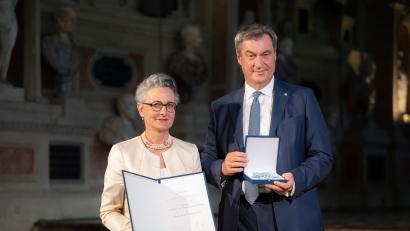 Bild: Bayerische Staatskanzlei
Bayerischer Verdienstorden 2024 für Adelheid von Gemmingen-Hornberg (Friedenfels)