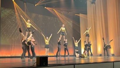 Bild: mgo
Powerful Passion: Rock'n'Roll mit viel Akrobatik und eines der Highlights des kurzweiligen Abends. Damit erreicht die Tänzerinnen den vierten Platz im Landesfinale in Bayern.
