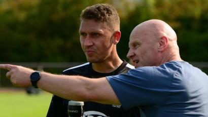 Archivbild: aho
Jürgen Kost (rechts) ist neuer Trainer beim SVSW Kemnath.