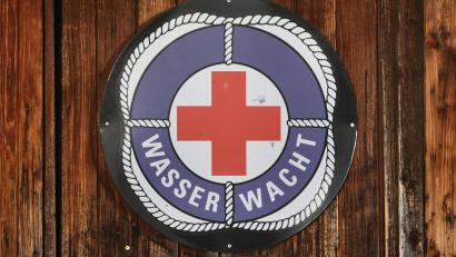 Symbolbild: Karl-Josef Hildenbrand/dpa
Die Wasserwacht musste zu einem Badeunfall bei Happurg ausrücken.