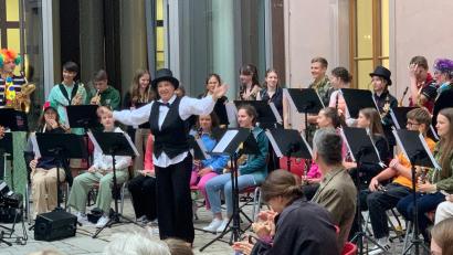 Bild: Thomas Prechtl/exb
Zirkuskonzert im Max-Reger-Gymnasium