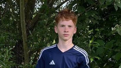 Bild: gmü
Die Talentschmiede der TSG-Faustballer hat ein heißes Eisen im Feuer. Benedikt Spitzer wird zeigen, was er auf dem Spielfeld kann.