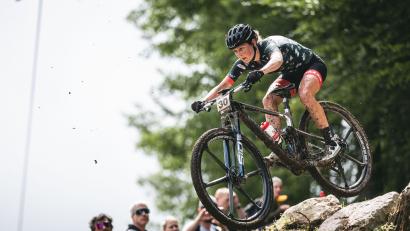 Bild: Ghost-Bikes
Anne Terpstra in Aktion: Die in der Nähe von Mitterteich lebende Niederländerin startet bei den Olympischen Spielen in Paris und hat Medaillenchancen.