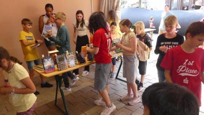 Bild: rn
Nach der Startfreigabe begann der Sturm auf neueste Kinderliteratur