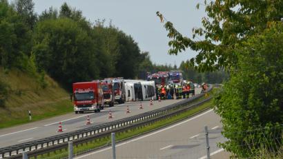 Bild: dob
Nach einem Unfall mit einem Lkw war die A6 bei Vohenstrauß gesperrt.