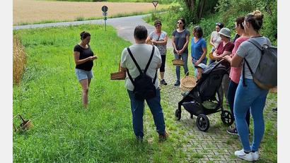 Bild: Sandra Henselmann/exb
Kräuterwanderung